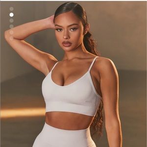 Bo + Tee sports bra